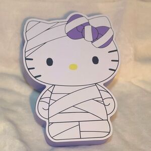 Hello Kitty Halloween Decor